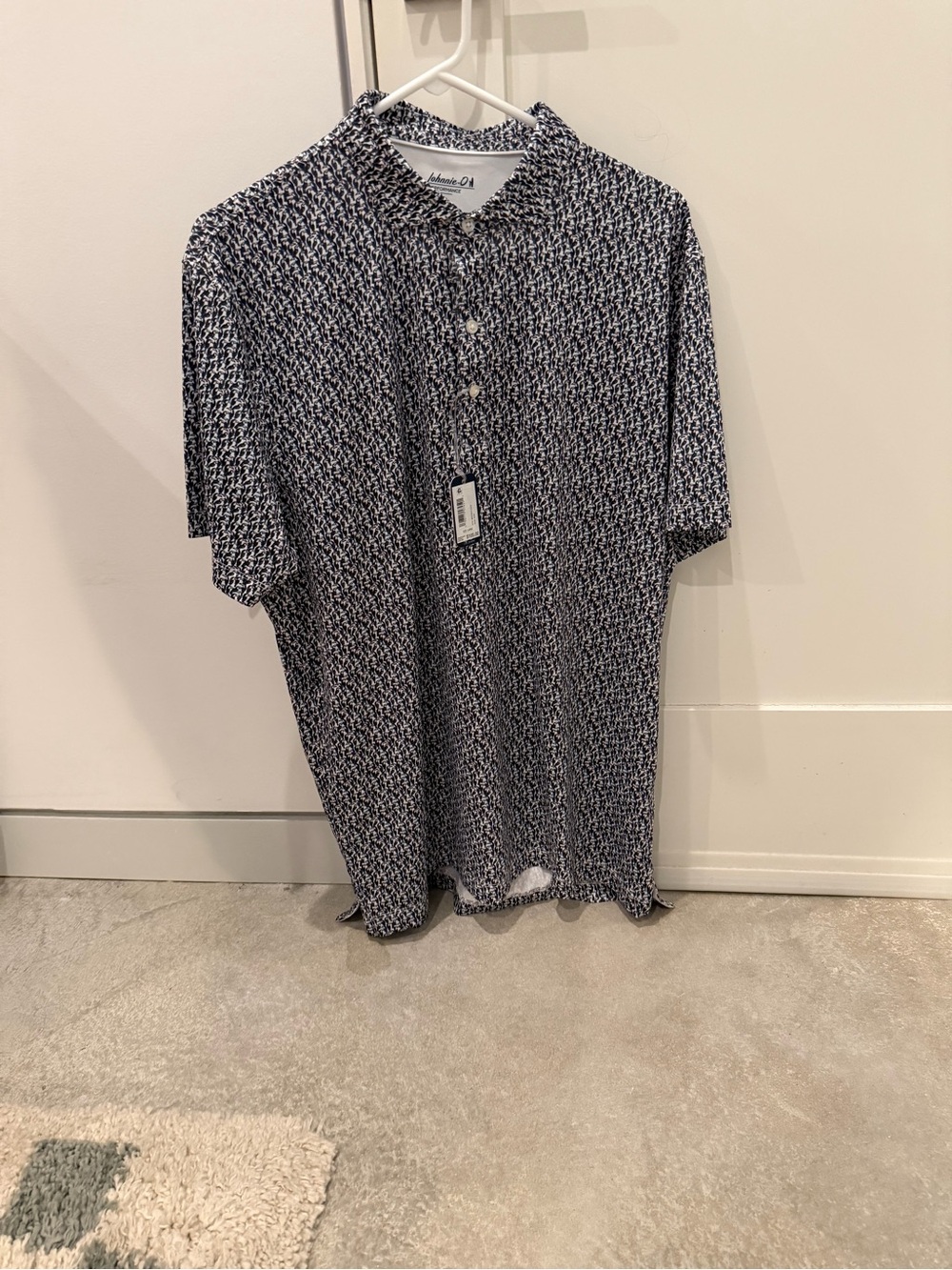 JOHNNIE-O - Men’s Sz L Black White Toucan Pattern Performance Jersey Polo - Toco